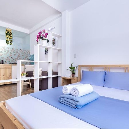 Cozrum Homes Truong Dinh Cidade de Ho Chi Minh Exterior foto